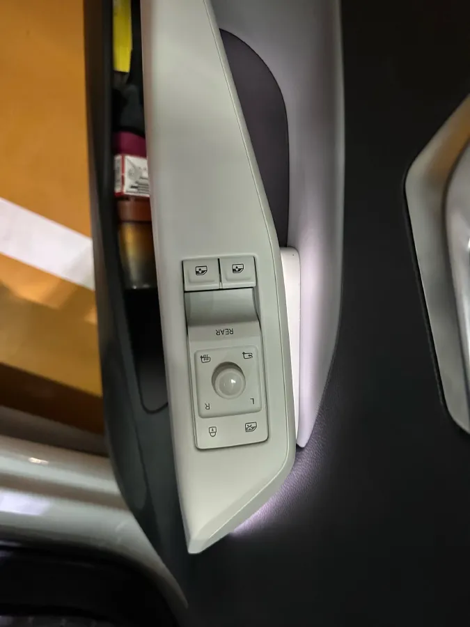 2023 Volkswagen ID.3 BEV 52.8KWH,autocango,china used car exporter,china ev exporter,chinese used car exporter,chinese used ev exporter