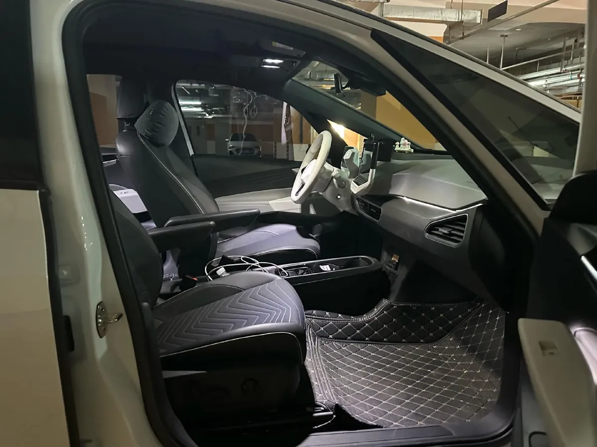2023 Volkswagen ID.3 BEV 52.8KWH,autocango,china used car exporter,china ev exporter,chinese used car exporter,chinese used ev exporter