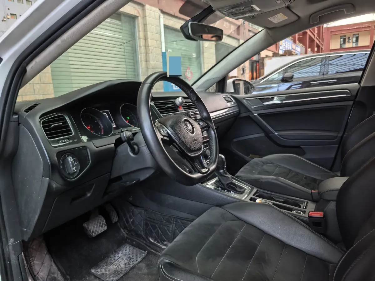 2018 Volkswagen Golf 1.4T 131HP L4 7DCT,autocango,china used car exporter,china ev exporter,chinese used car exporter,chinese used ev exporter