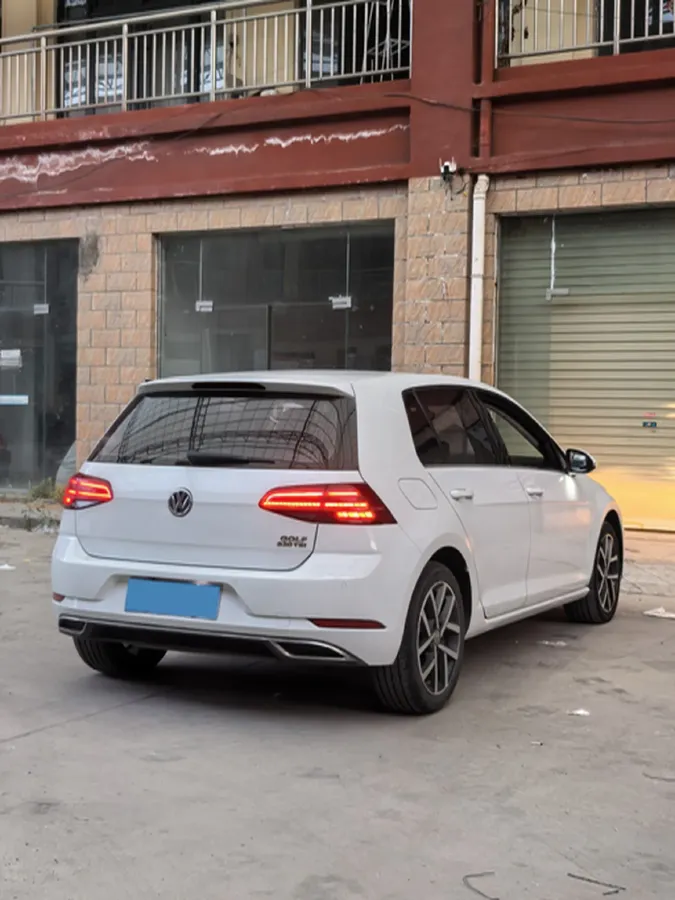 2018 Volkswagen Golf 1.4T 131HP L4 7DCT,autocango,china used car exporter,china ev exporter,chinese used car exporter,chinese used ev exporter
