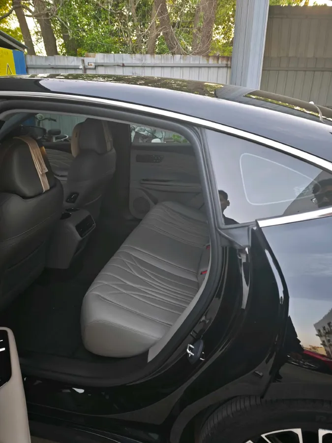 2025 Geely Galaxy Starshine 8 1.5L 112HP L4 1DHT PHEV,autocango,china used car exporter,china ev exporter,chinese used car exporter,chinese used ev exporter
