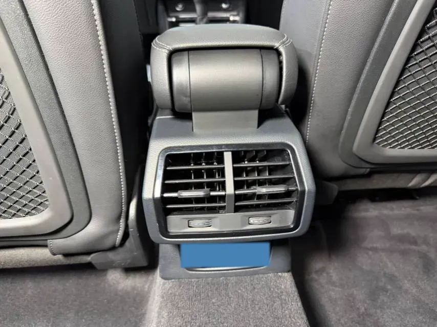 2022 Audi Q3 1.4T 150HP L4 7DCT,autocango,china used car exporter,china ev exporter,chinese used car exporter,chinese used ev exporter