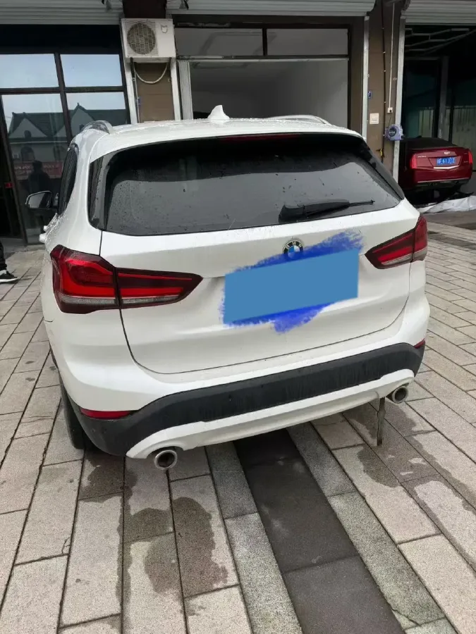 2021 BMW X1 1.5T 140HP L3 7DCT,autocango,china used car exporter,china ev exporter,chinese used car exporter,chinese used ev exporter