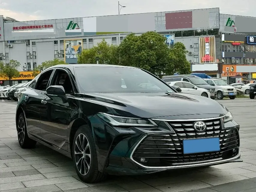 2023 Toyota Avalon 2.0L 177HP L4 CVT,autocango,china used car exporter,china ev exporter,chinese used car exporter,chinese used ev exporter