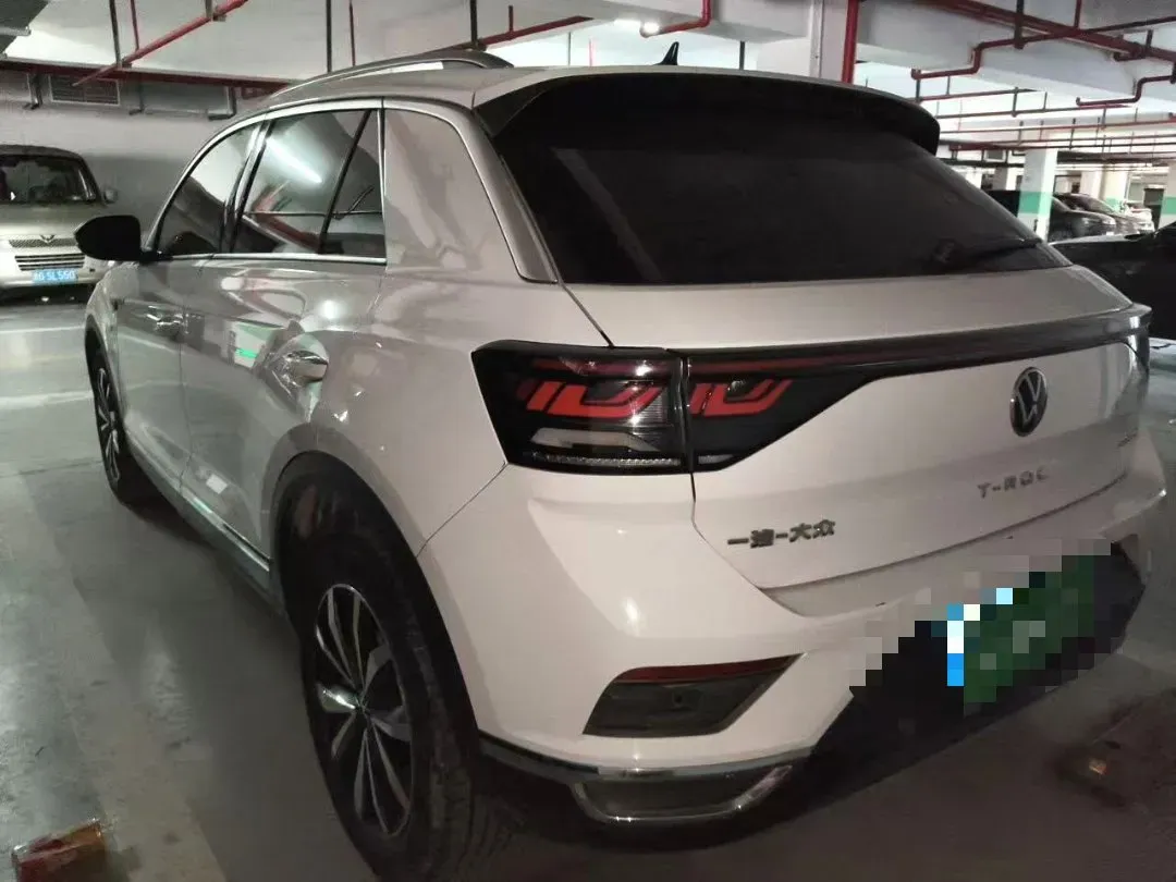 2023 Volkswagen T-Roc 1.4T 150HP L4 7DCT,autocango,china used car exporter,china ev exporter,chinese used car exporter,chinese used ev exporter