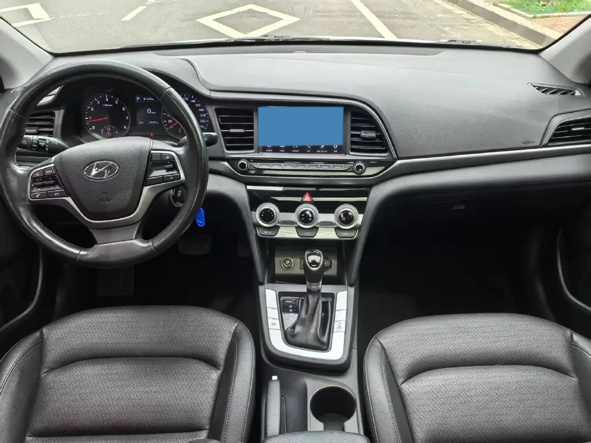 2019 Hyundai Elantra 1.5L 115HP L4 CVT,autocango,china used car exporter,china ev exporter,chinese used car exporter,chinese used ev exporter