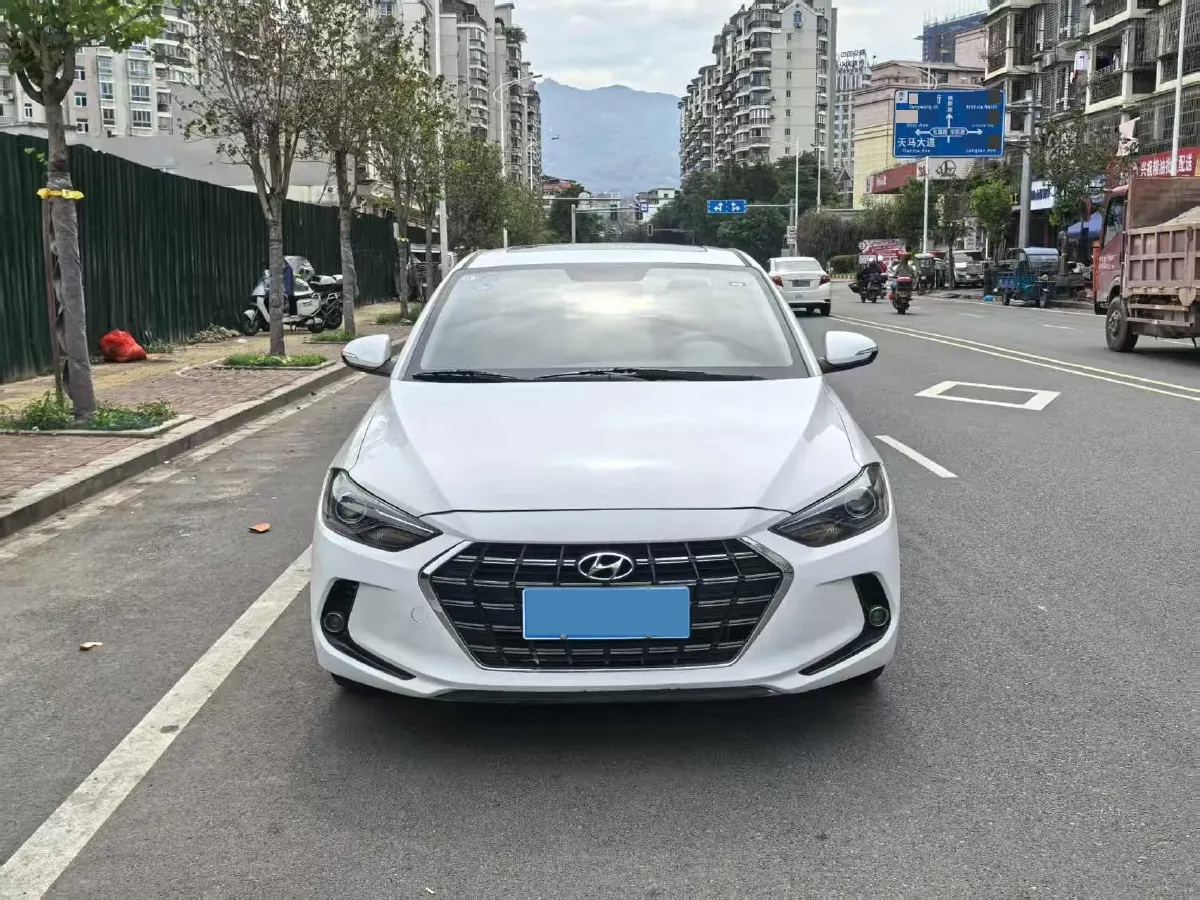 2019 Hyundai Elantra 1.5L 115HP L4 CVT,autocango,china used car exporter,china ev exporter,chinese used car exporter,chinese used ev exporter