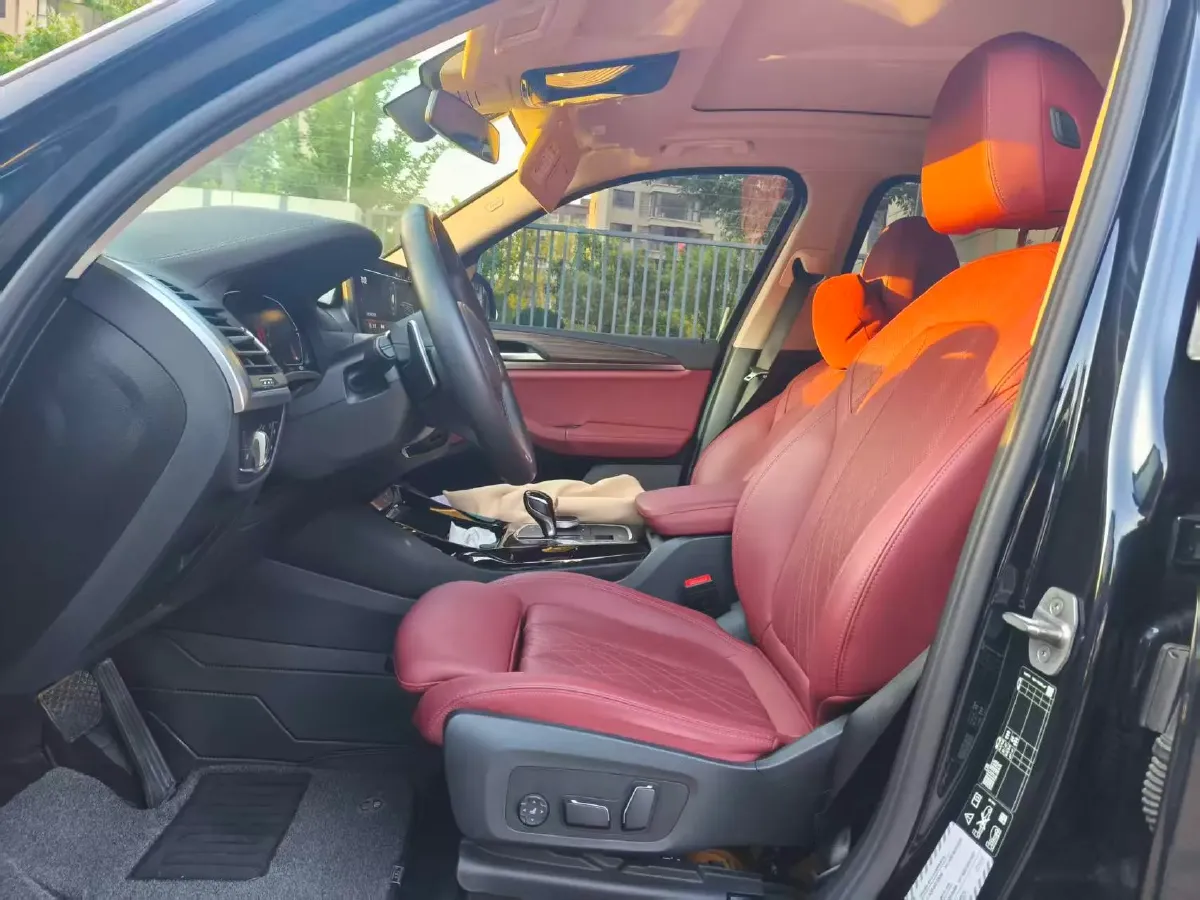 2023 BMW X3 2.0T 245HP L4 8AT,autocango,china used car exporter,china ev exporter,chinese used car exporter,chinese used ev exporter