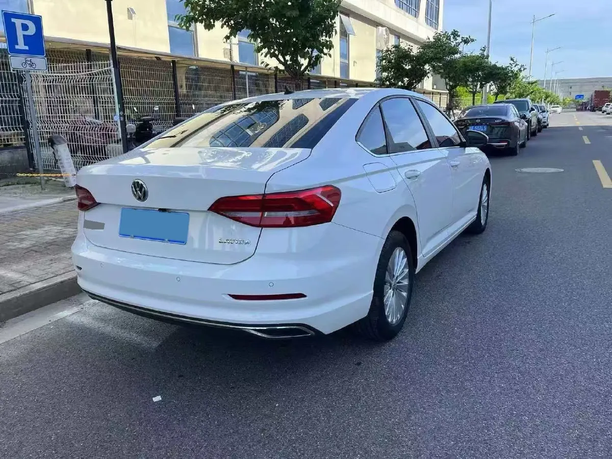 2019 Volkswagen Lavida 1.5L 113HP L4 6AT,autocango,china used car exporter,china ev exporter,chinese used car exporter,chinese used ev exporter