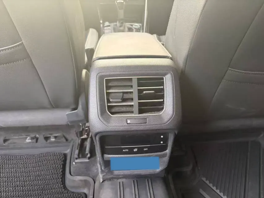 2020 Volkswagen Tayron 2.0T 186HP L4 7DCT,autocango,china used car exporter,china ev exporter,chinese used car exporter,chinese used ev exporter