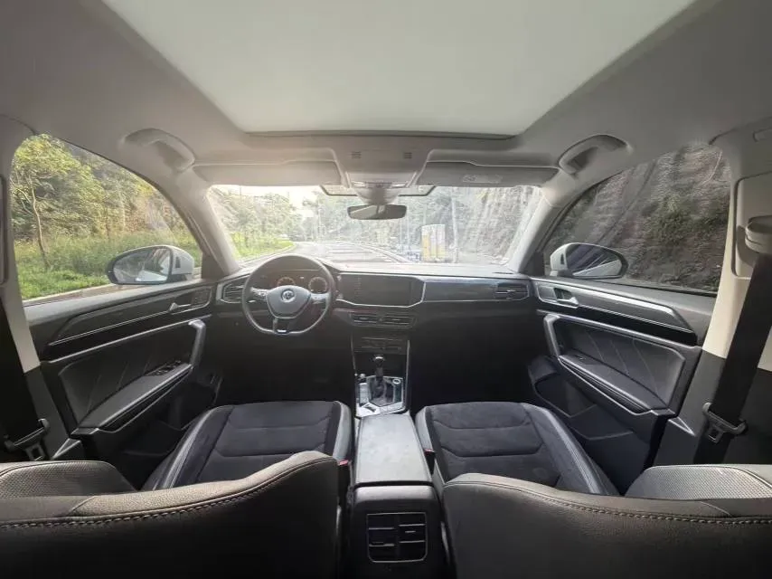 2020 Volkswagen Tayron 2.0T 186HP L4 7DCT,autocango,china used car exporter,china ev exporter,chinese used car exporter,chinese used ev exporter