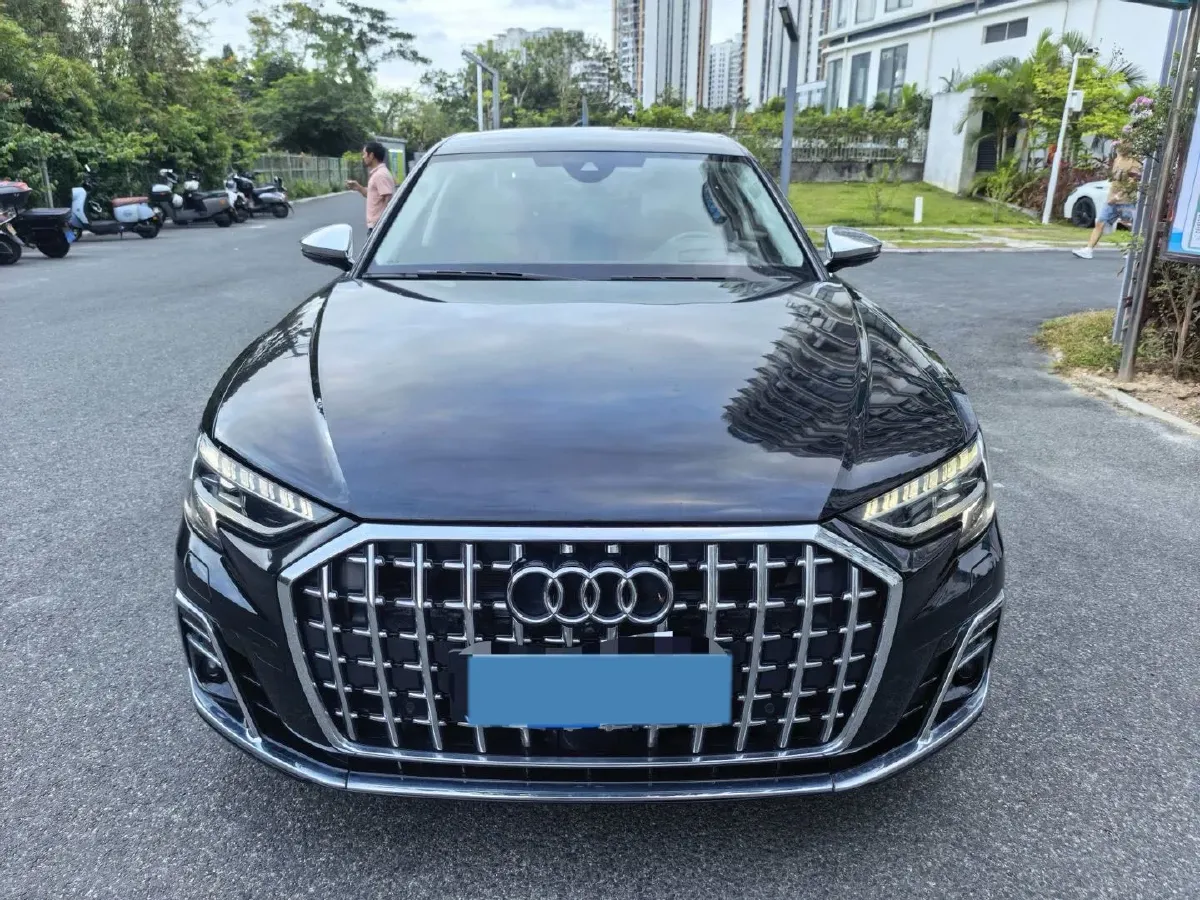 2022 Audi A8 3.0T 340HP V6 8AT,autocango,china used car exporter,china ev exporter,chinese used car exporter,chinese used ev exporter