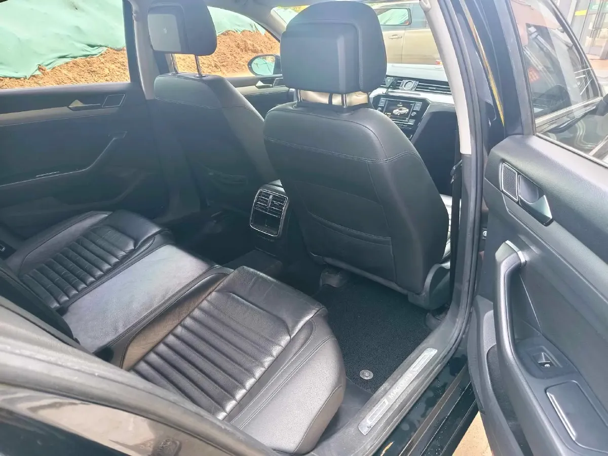 2018 Volkswagen Magotan 1.4T 150HP L4 7DCT,autocango,china used car exporter,china ev exporter,chinese used car exporter,chinese used ev exporter