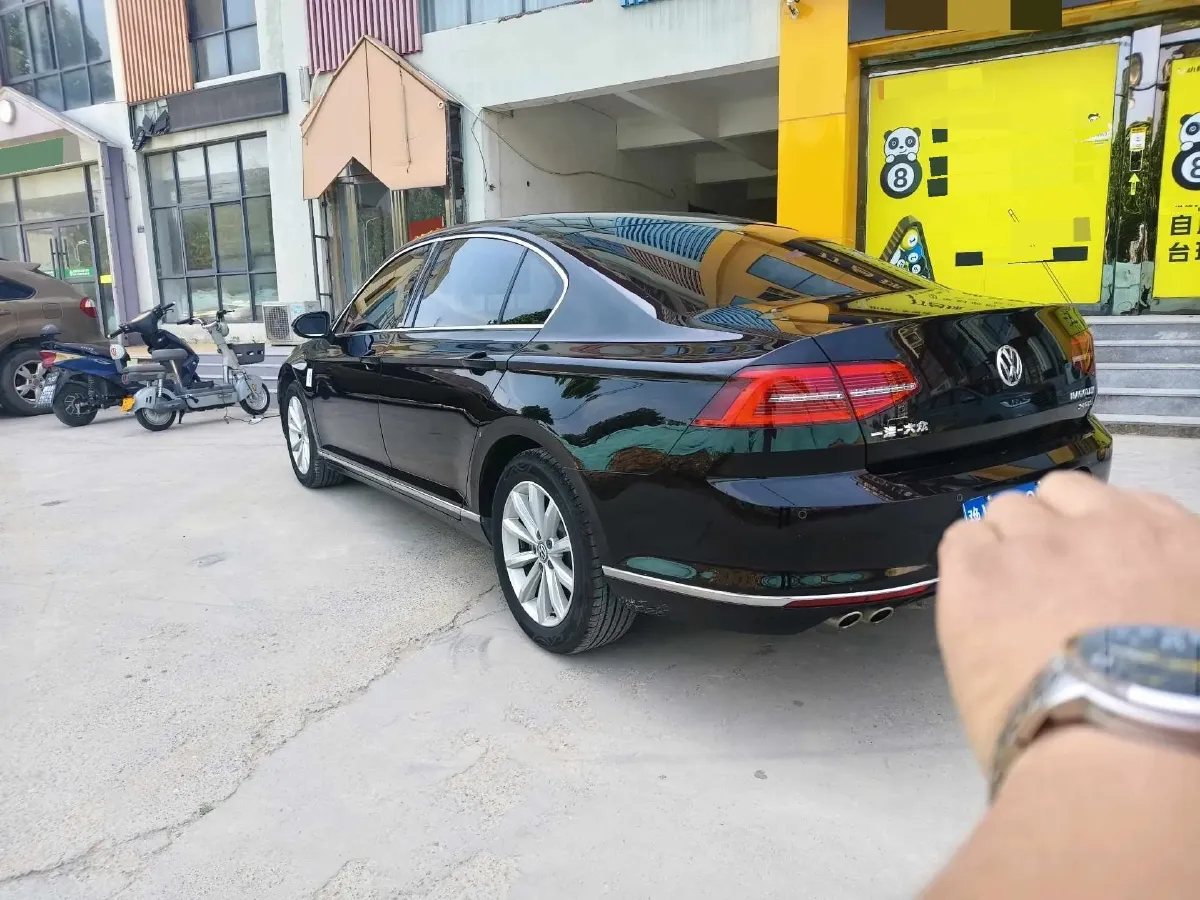 2018 Volkswagen Magotan 1.4T 150HP L4 7DCT,autocango,china used car exporter,china ev exporter,chinese used car exporter,chinese used ev exporter