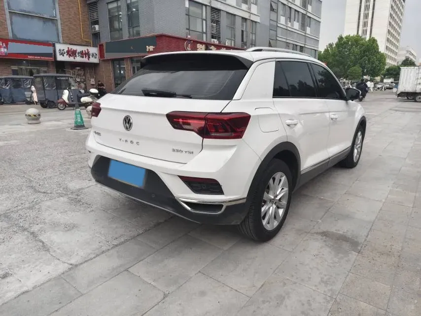 2020 Volkswagen T-Roc 1.4T 131HP L4 7DCT,autocango,china used car exporter,china ev exporter,chinese used car exporter,chinese used ev exporter