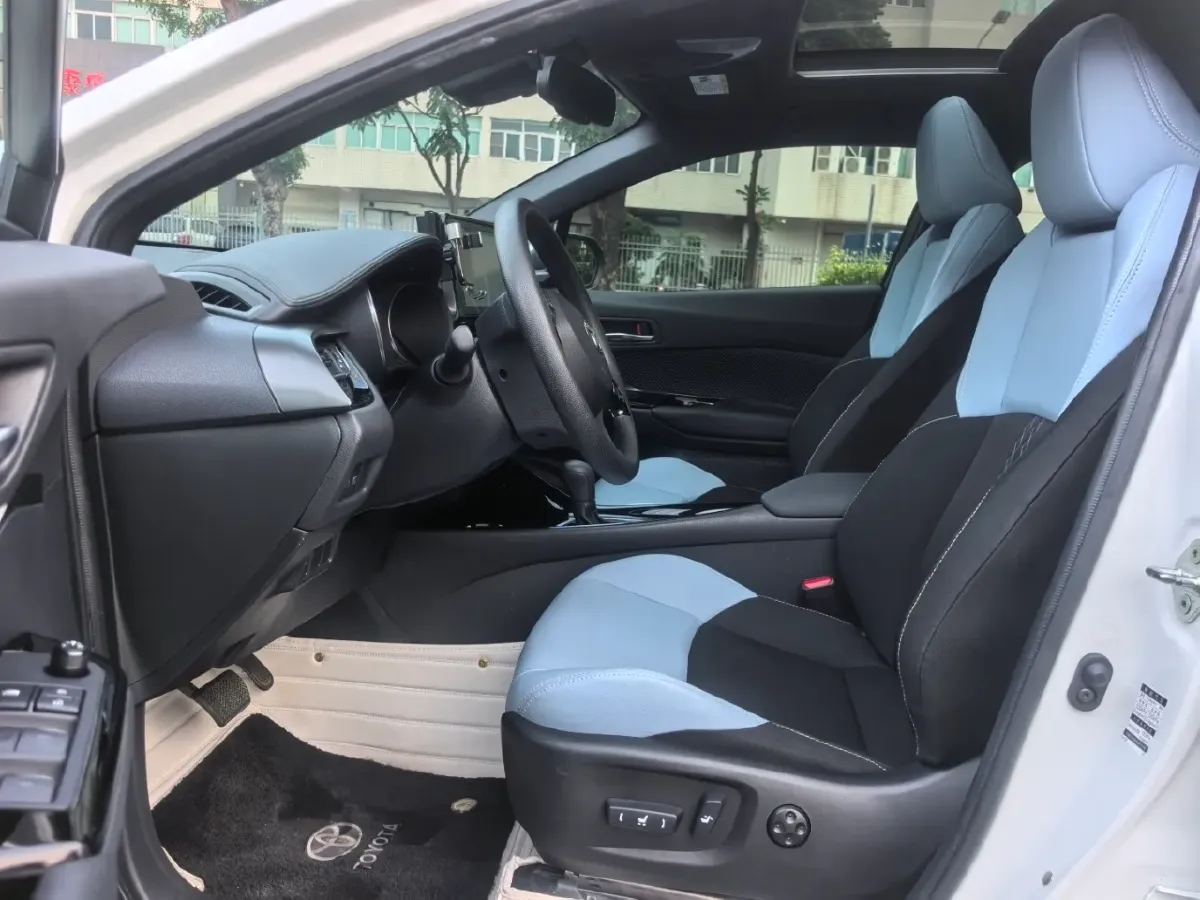 2020 Toyota Izoa 2.0L 171HP L4 CVT,autocango,china used car exporter,china ev exporter,chinese used car exporter,chinese used ev exporter