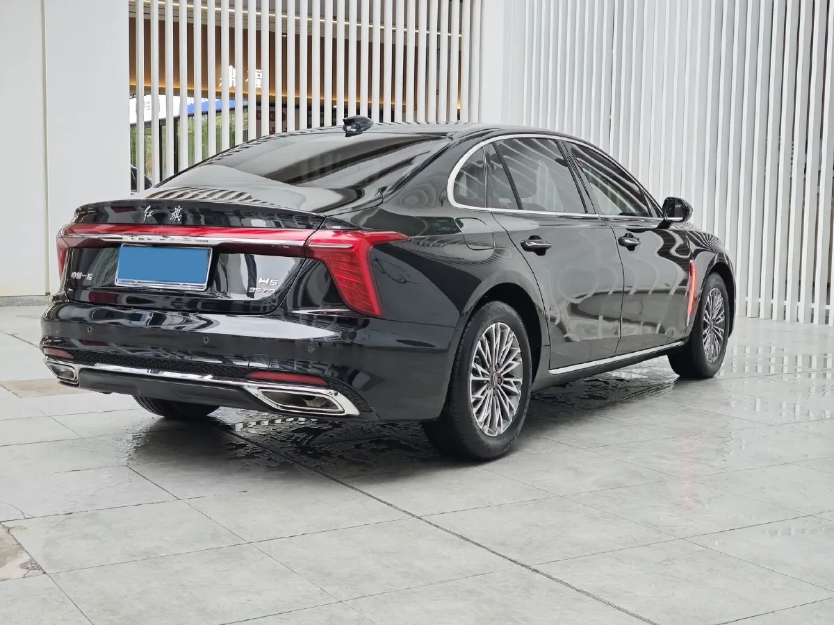 2024 HongQi H5 1.5T 169HP L4 7DCT,autocango,china used car exporter,china ev exporter,chinese used car exporter,chinese used ev exporter