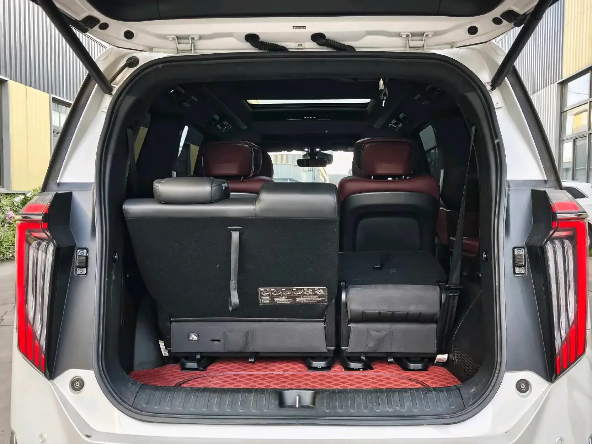 2023 GAC Trumpchi M8 2.0T 252HP L4 8AT,autocango,china used car exporter,china ev exporter,chinese used car exporter,chinese used ev exporter