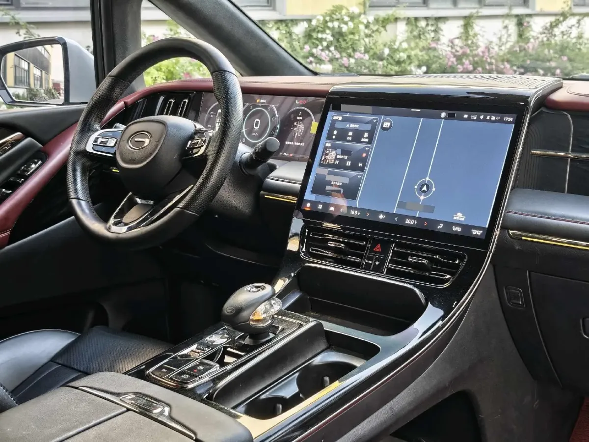2023 GAC Trumpchi M8 2.0T 252HP L4 8AT,autocango,china used car exporter,china ev exporter,chinese used car exporter,chinese used ev exporter
