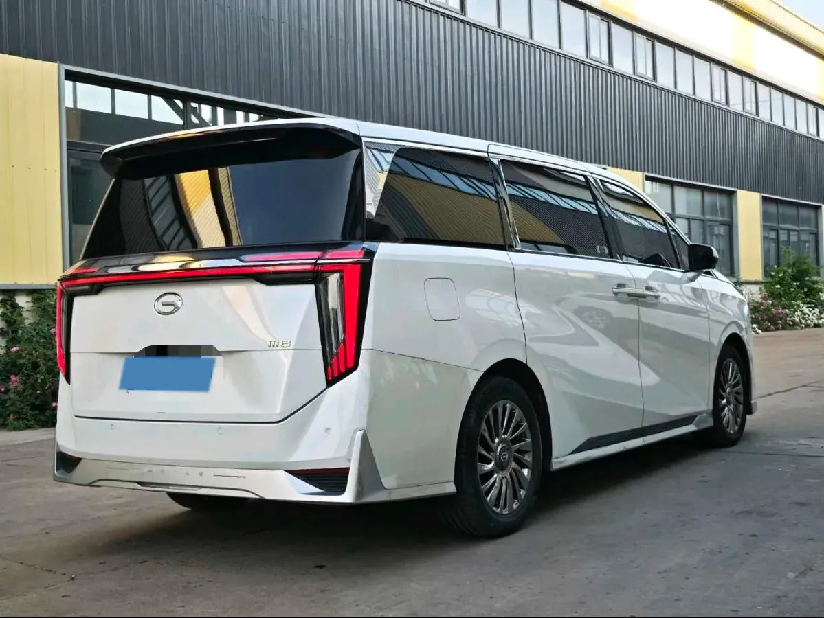 2023 GAC Trumpchi M8 2.0T 252HP L4 8AT,autocango,china used car exporter,china ev exporter,chinese used car exporter,chinese used ev exporter