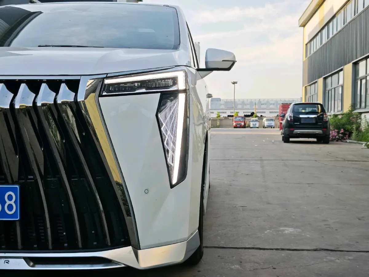 2023 GAC Trumpchi M8 2.0T 252HP L4 8AT,autocango,china used car exporter,china ev exporter,chinese used car exporter,chinese used ev exporter