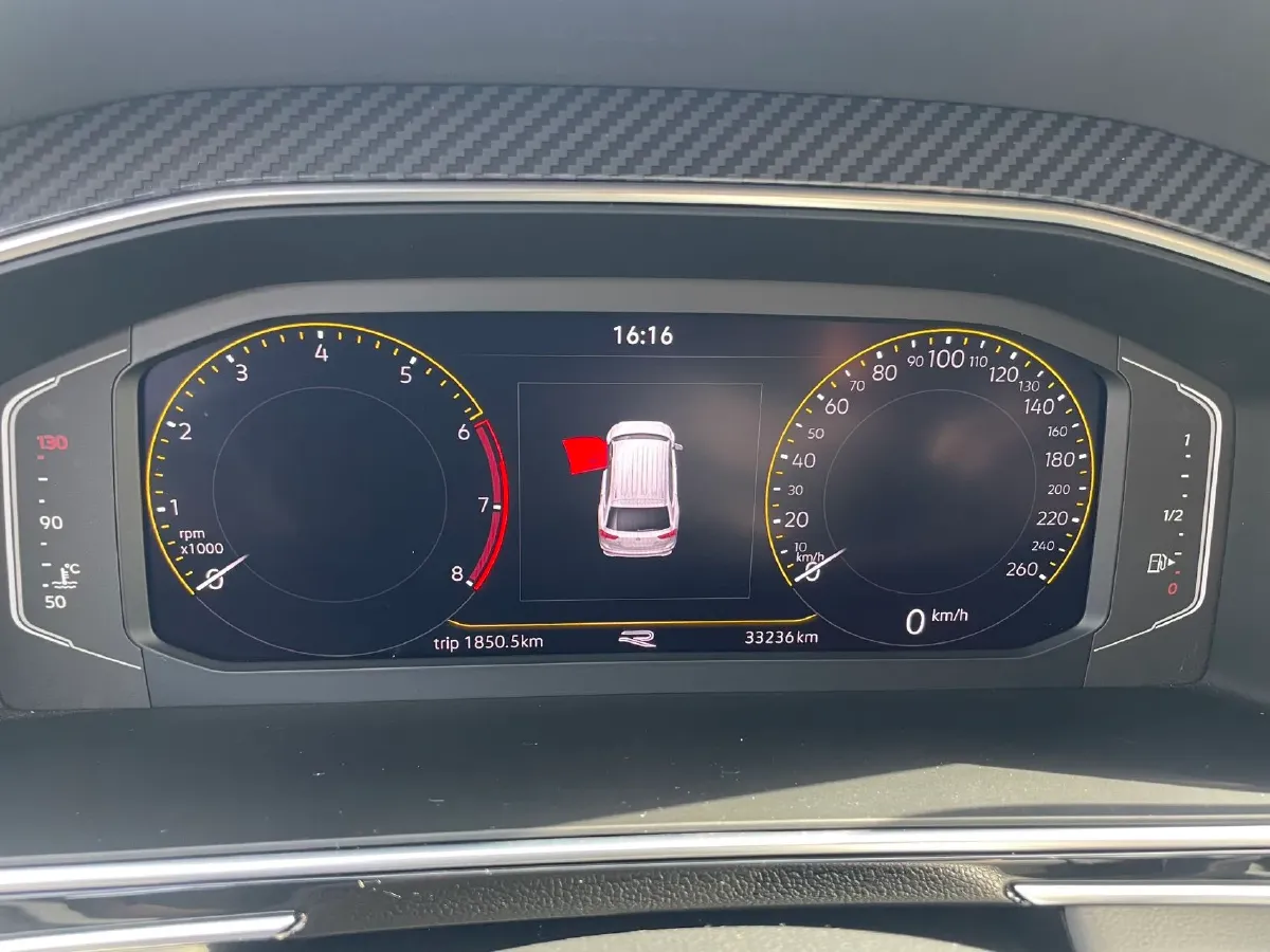 2024 Volkswagen Tiguan L 2.0T 186HP L4 7DCT,autocango,china used car exporter,china ev exporter,chinese used car exporter,chinese used ev exporter