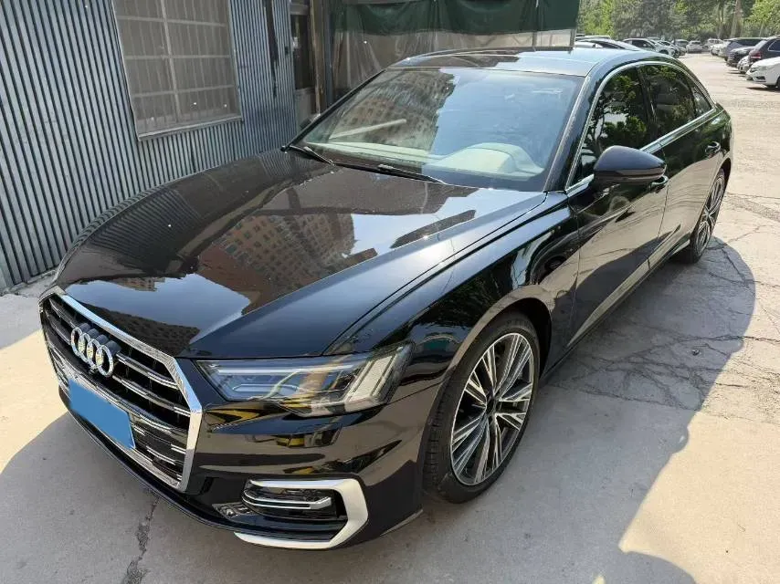 2019 Mercedes-Benz GLC Class 2.0T 245HP L4 9AT,autocango,china used car exporter,china ev exporter,chinese used car exporter,chinese used ev exporter