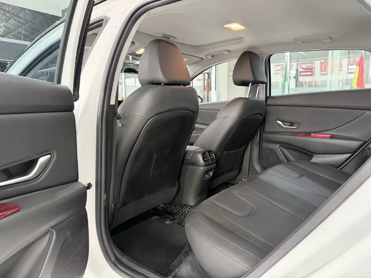 2022 Hyundai Elantra 1.5L 115HP L4 CVT,autocango,china used car exporter,china ev exporter,chinese used car exporter,chinese used ev exporter