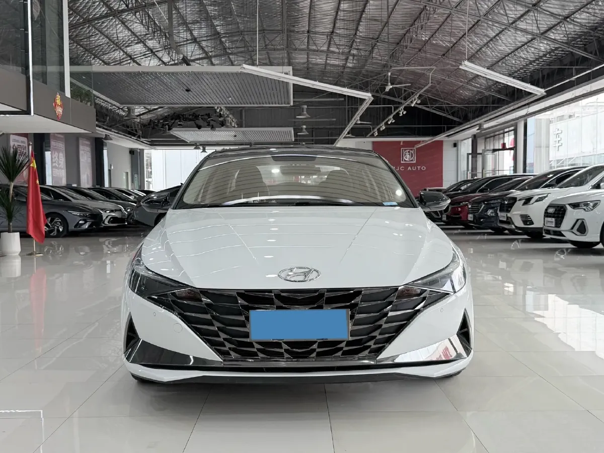 2022 Hyundai Elantra 1.5L 115HP L4 CVT,autocango,china used car exporter,china ev exporter,chinese used car exporter,chinese used ev exporter