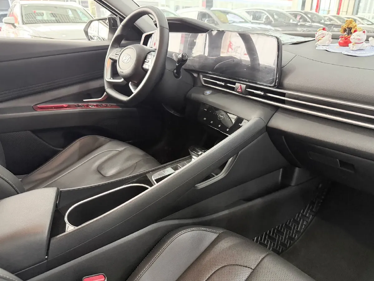2022 Hyundai Elantra 1.5L 115HP L4 CVT,autocango,china used car exporter,china ev exporter,chinese used car exporter,chinese used ev exporter