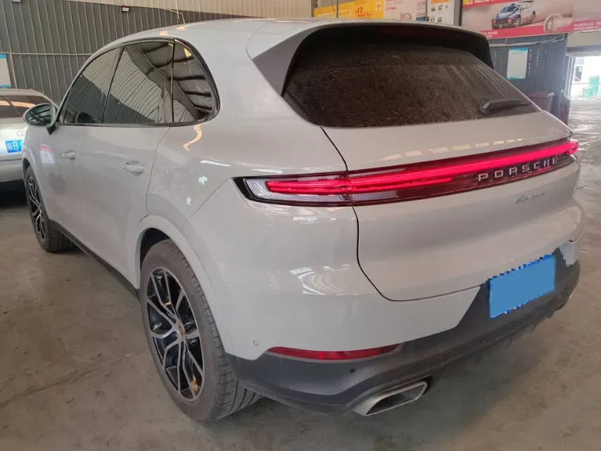 2024 Porsche Cayenne 3.0T 354HP V6 8AT,autocango,china used car exporter,china ev exporter,chinese used car exporter,chinese used ev exporter