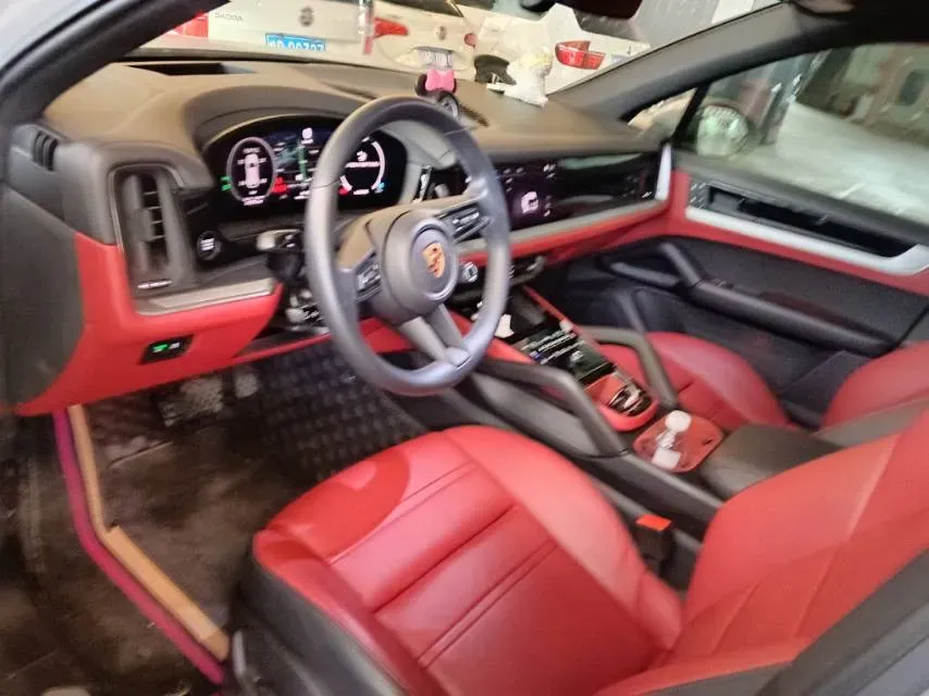 2024 Porsche Cayenne 3.0T 354HP V6 8AT,autocango,china used car exporter,china ev exporter,chinese used car exporter,chinese used ev exporter