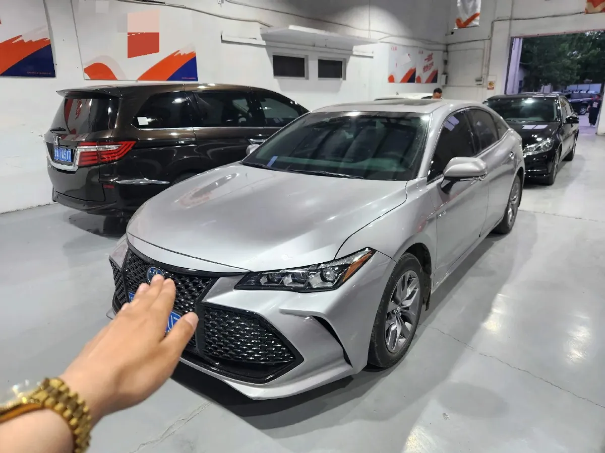 2019 Toyota Avalon 2.5L 178HP L4 E-CVT Hybrid,autocango,china used car exporter,china ev exporter,chinese used car exporter,chinese used ev exporter