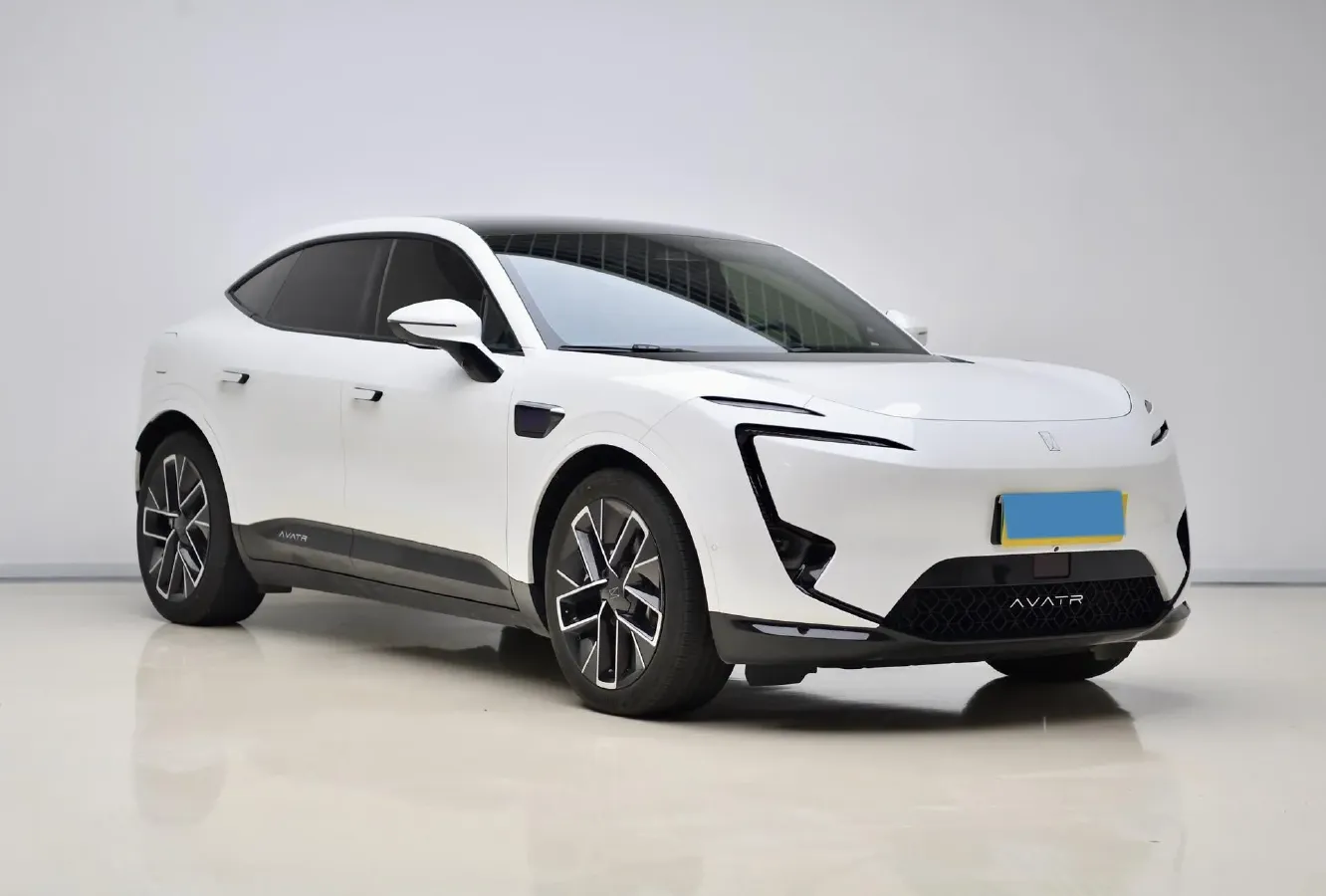 2025 Avatr 11 1.5T 156HP L4 REEV,autocango,china used car exporter,china ev exporter,chinese used car exporter,chinese used ev exporter