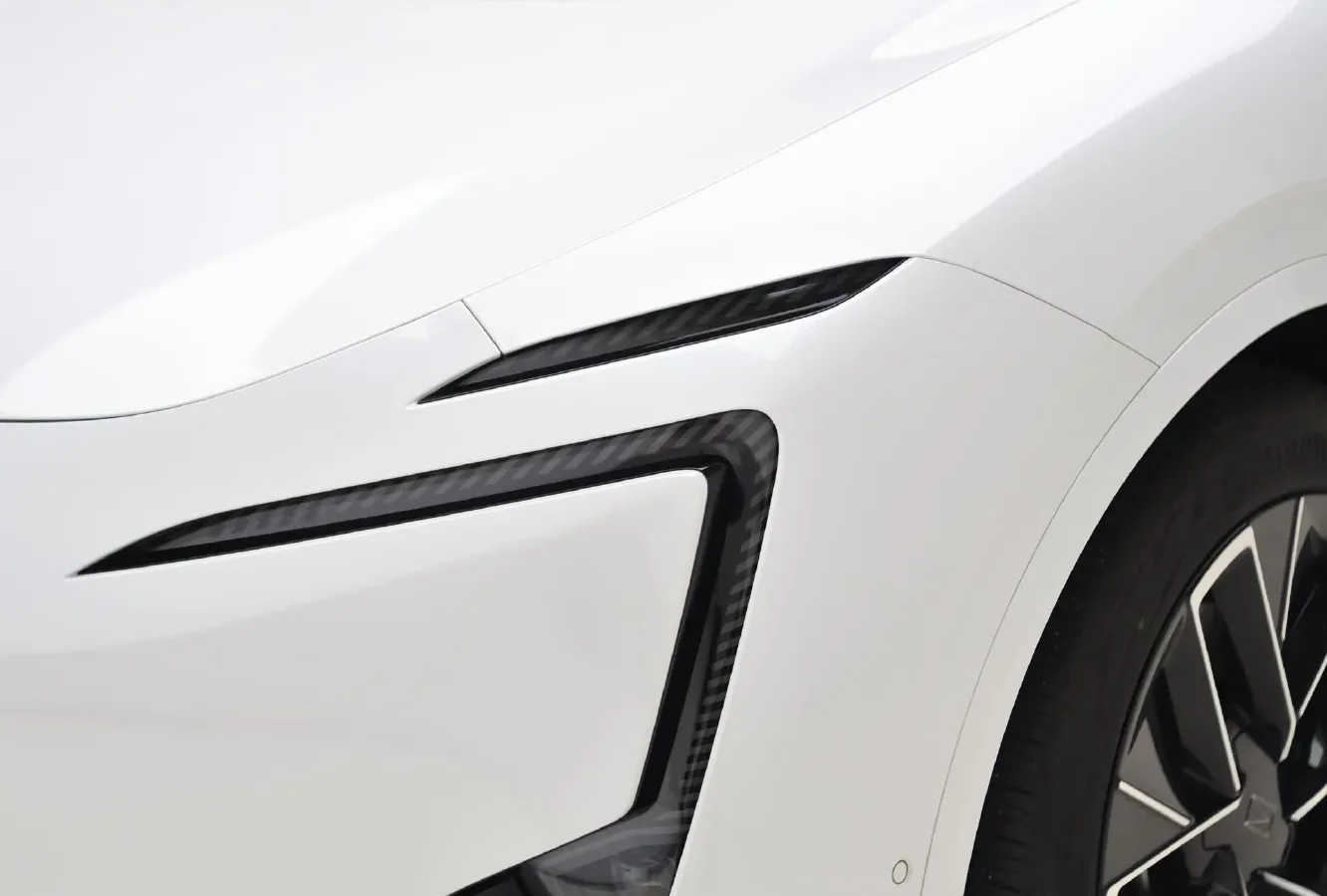 2025 Avatr 11 1.5T 156HP L4 REEV,autocango,china used car exporter,china ev exporter,chinese used car exporter,chinese used ev exporter