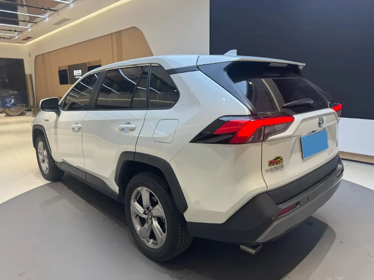 2021 Toyota RAV4 2.5L 178HP L4 E-CVT Hybrid,autocango,china used car exporter,china ev exporter,chinese used car exporter,chinese used ev exporter