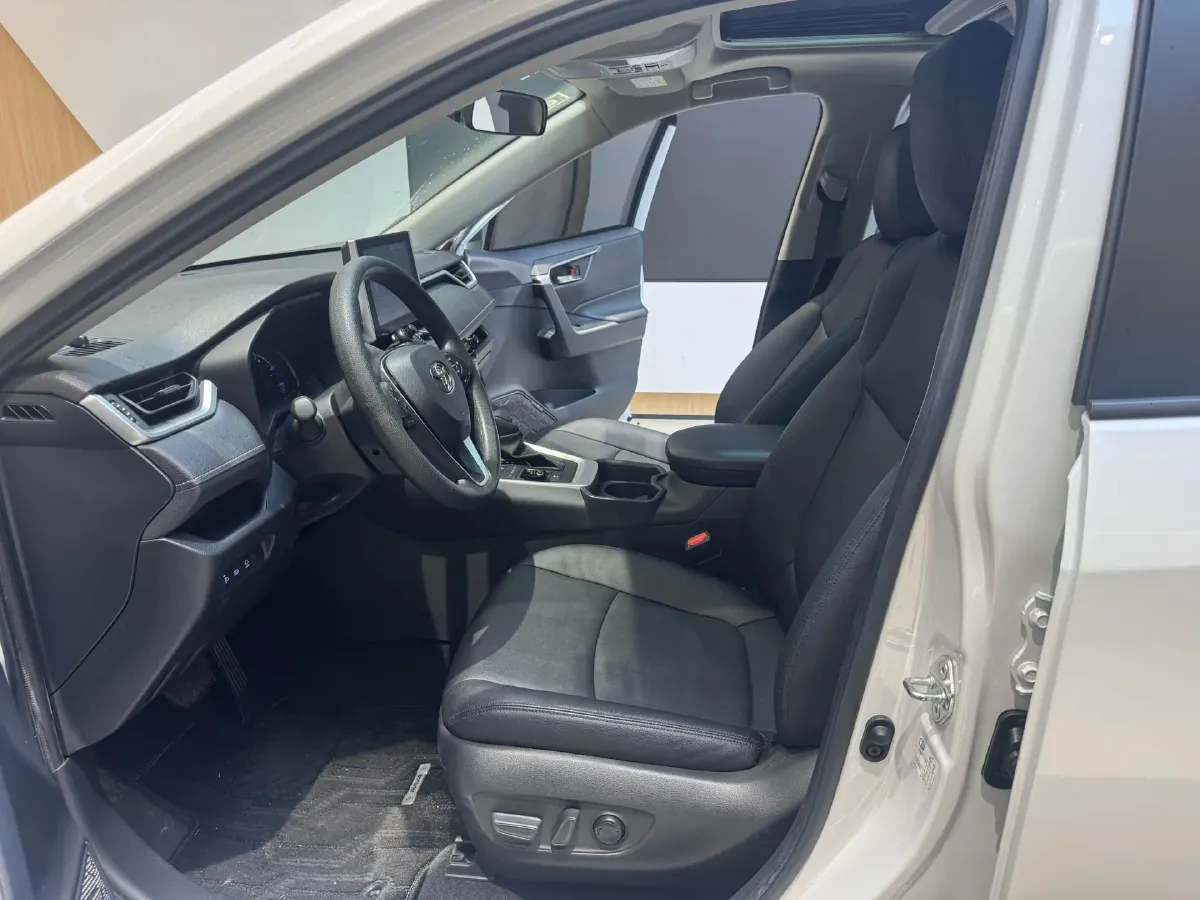 2021 Toyota RAV4 2.5L 178HP L4 E-CVT Hybrid,autocango,china used car exporter,china ev exporter,chinese used car exporter,chinese used ev exporter