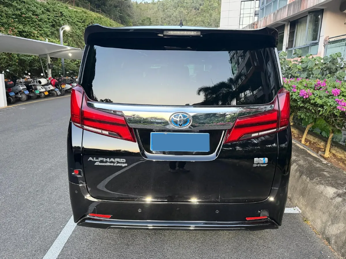 2020 Toyota Alphard 2.5L 117HP L4 E-CVT Hybrid,autocango,china used car exporter,china ev exporter,chinese used car exporter,chinese used ev exporter