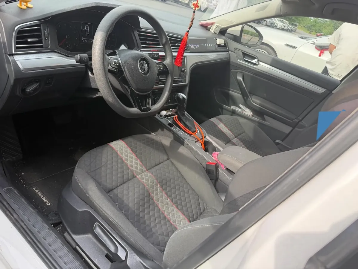 2019 Volkswagen T-Cross 1.4T 150HP L4 7DCT,autocango,china used car exporter,china ev exporter,chinese used car exporter,chinese used ev exporter