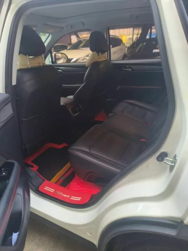 2021 GAC Trumpchi GS4 Plus 1.5T 169HP L4 6AT,autocango,china used car exporter,china ev exporter,chinese used car exporter,chinese used ev exporter