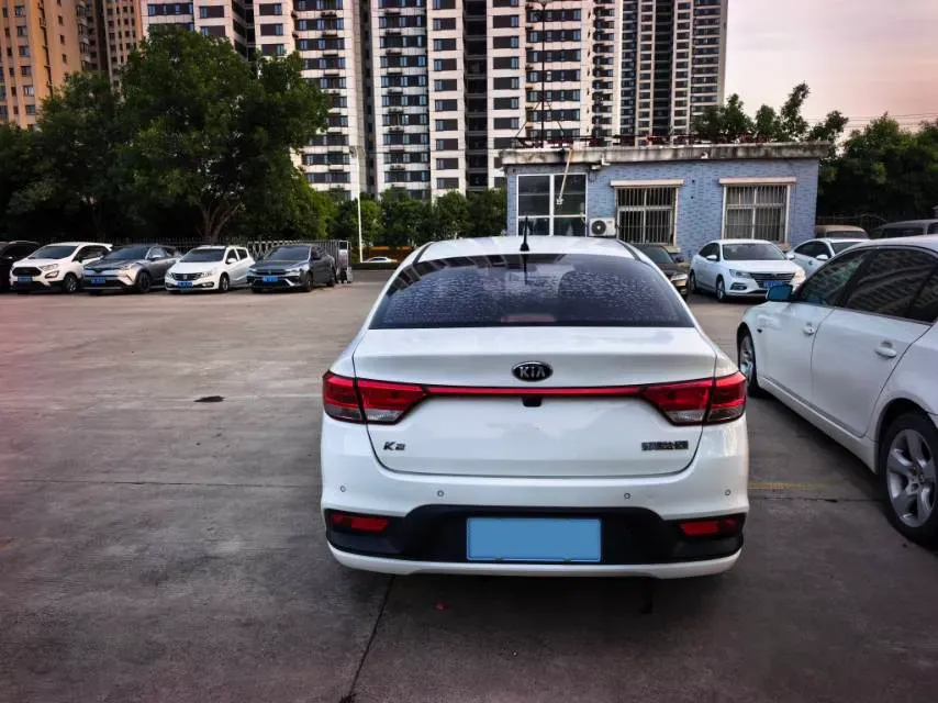 2017 Kia K2 1.4L 100HP L4 6AT,autocango,china used car exporter,china ev exporter,chinese used car exporter,chinese used ev exporter