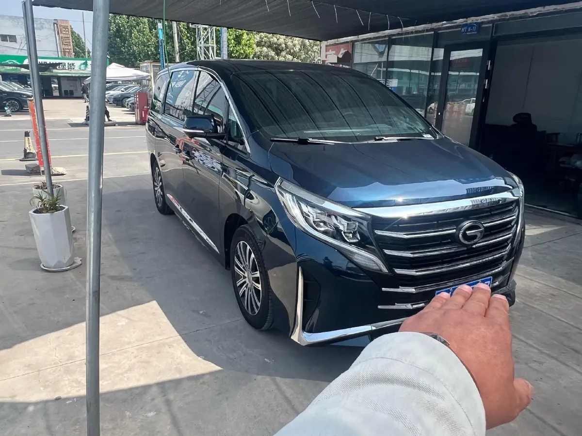 2021 GAC Trumpchi M8 2.0T 252HP L4 8AT,autocango,china used car exporter,china ev exporter,chinese used car exporter,chinese used ev exporter