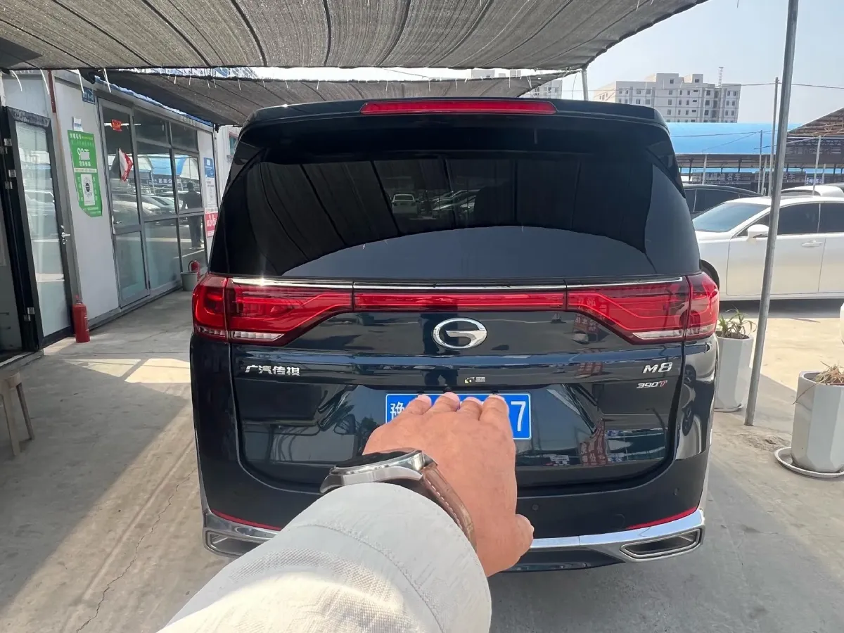 2021 GAC Trumpchi M8 2.0T 252HP L4 8AT,autocango,china used car exporter,china ev exporter,chinese used car exporter,chinese used ev exporter