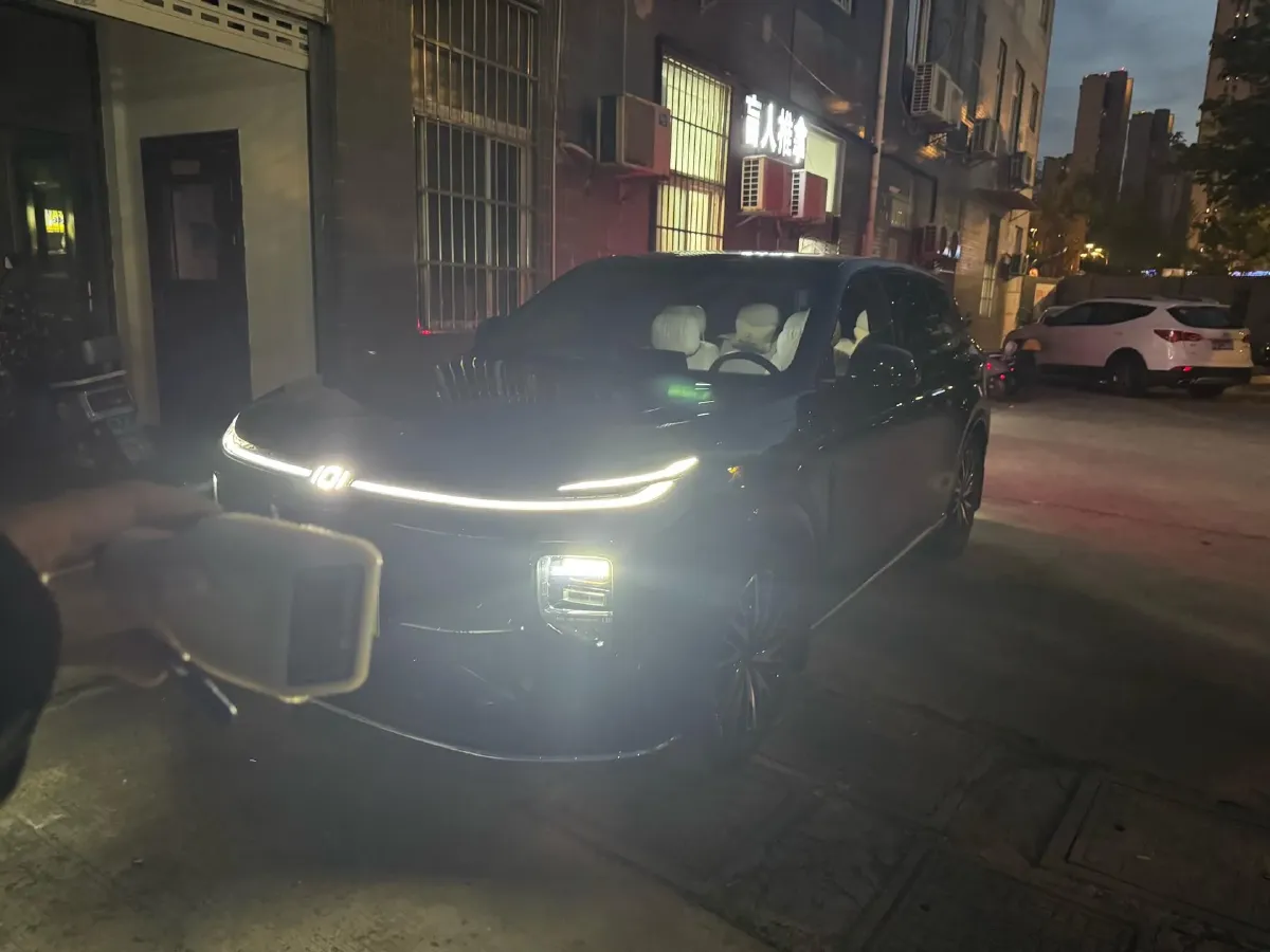 2025 ChangAn QiYuan Q07 1.5T 150HP L4 E-CVT PHEV,autocango,china used car exporter,china ev exporter,chinese used car exporter,chinese used ev exporter