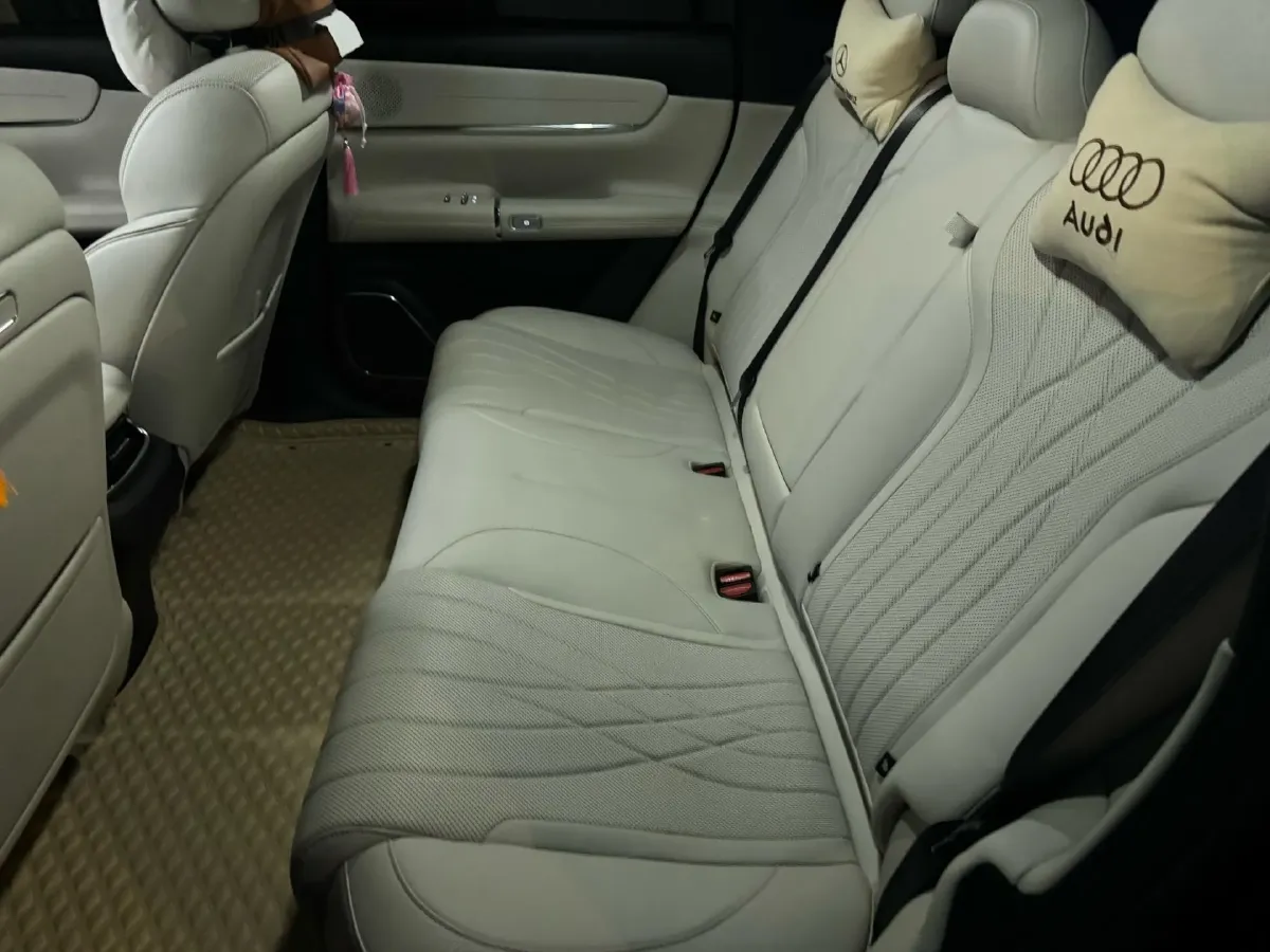 2025 ChangAn QiYuan Q07 1.5T 150HP L4 E-CVT PHEV,autocango,china used car exporter,china ev exporter,chinese used car exporter,chinese used ev exporter