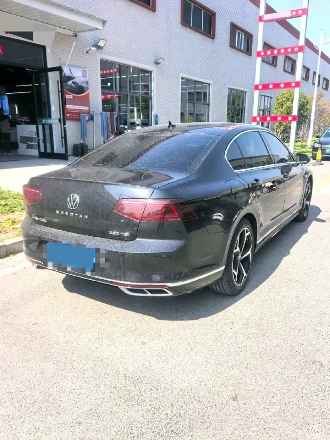 2023 Volkswagen Magotan 2.0T 186HP L4 7DCT,autocango,china used car exporter,china ev exporter,chinese used car exporter,chinese used ev exporter