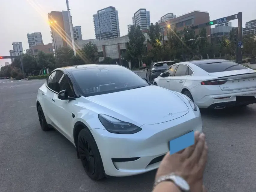 2024 Iveco OuSheng BEV 77.28KWH,autocango,china used car exporter,china ev exporter,chinese used car exporter,chinese used ev exporter