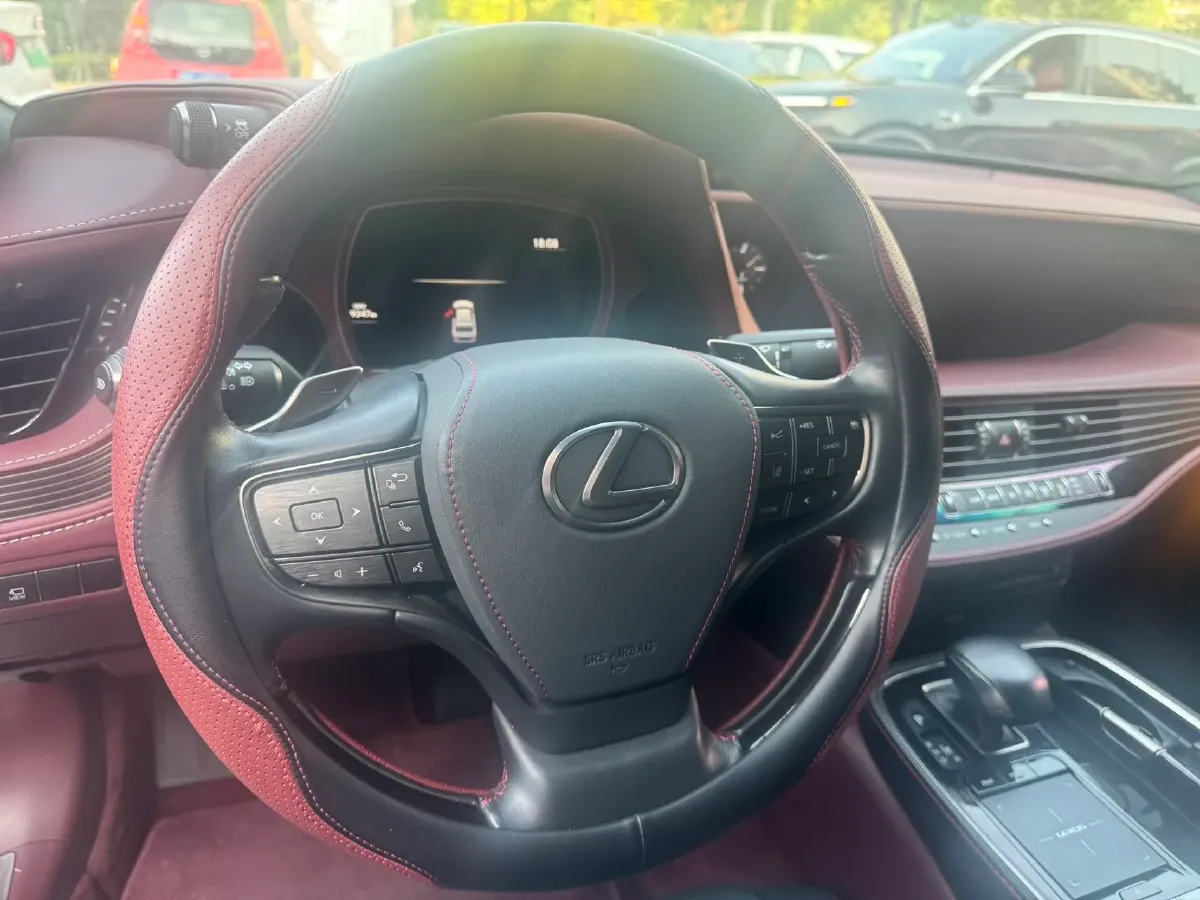 2018 Lexus LS 3.5L 299HP V6 E-CVT Hybrid,autocango,china used car exporter,china ev exporter,chinese used car exporter,chinese used ev exporter