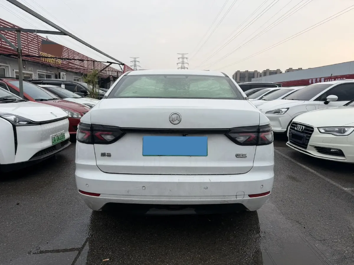 2021 Weltmeister E.5 BEV 49.92KWH,autocango,china used car exporter,china ev exporter,chinese used car exporter,chinese used ev exporter
