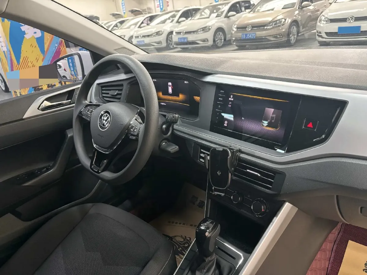 2023 Volkswagen Polo 1.5L 110HP L4 6AT,autocango,china used car exporter,china ev exporter,chinese used car exporter,chinese used ev exporter